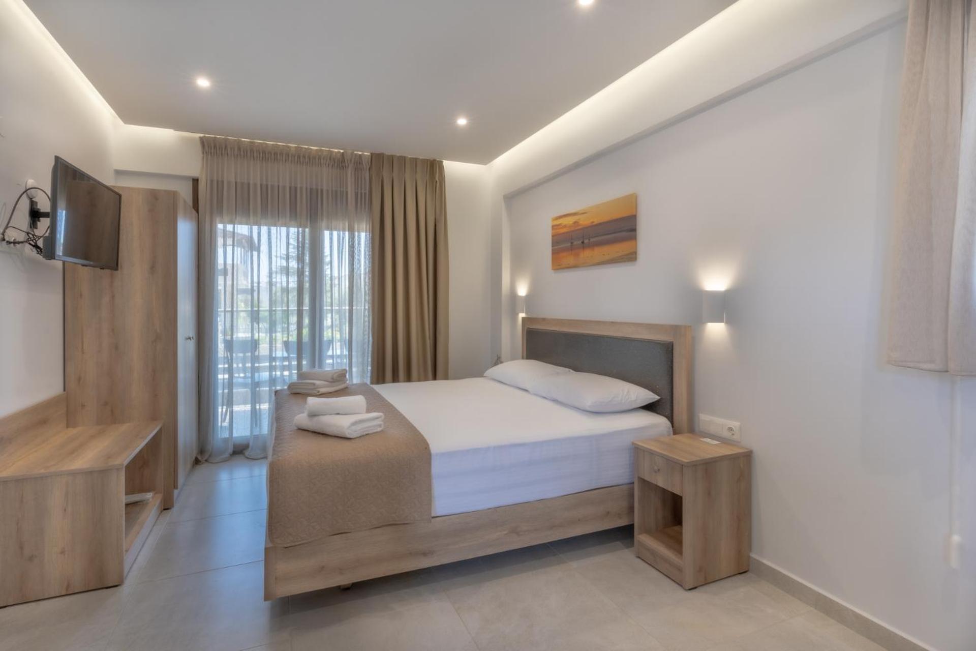 Sunshine Rooms And Suites Vrasná المظهر الخارجي الصورة