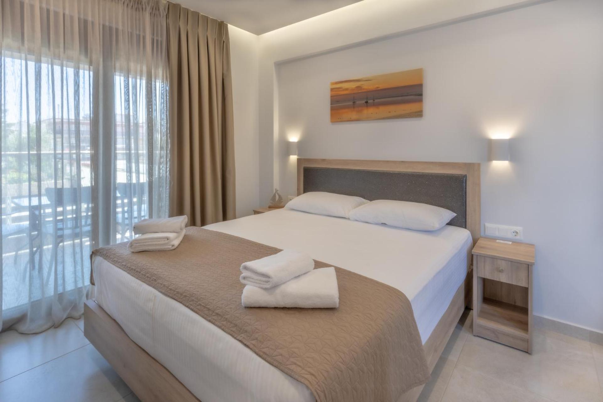 Sunshine Rooms And Suites Vrasná المظهر الخارجي الصورة