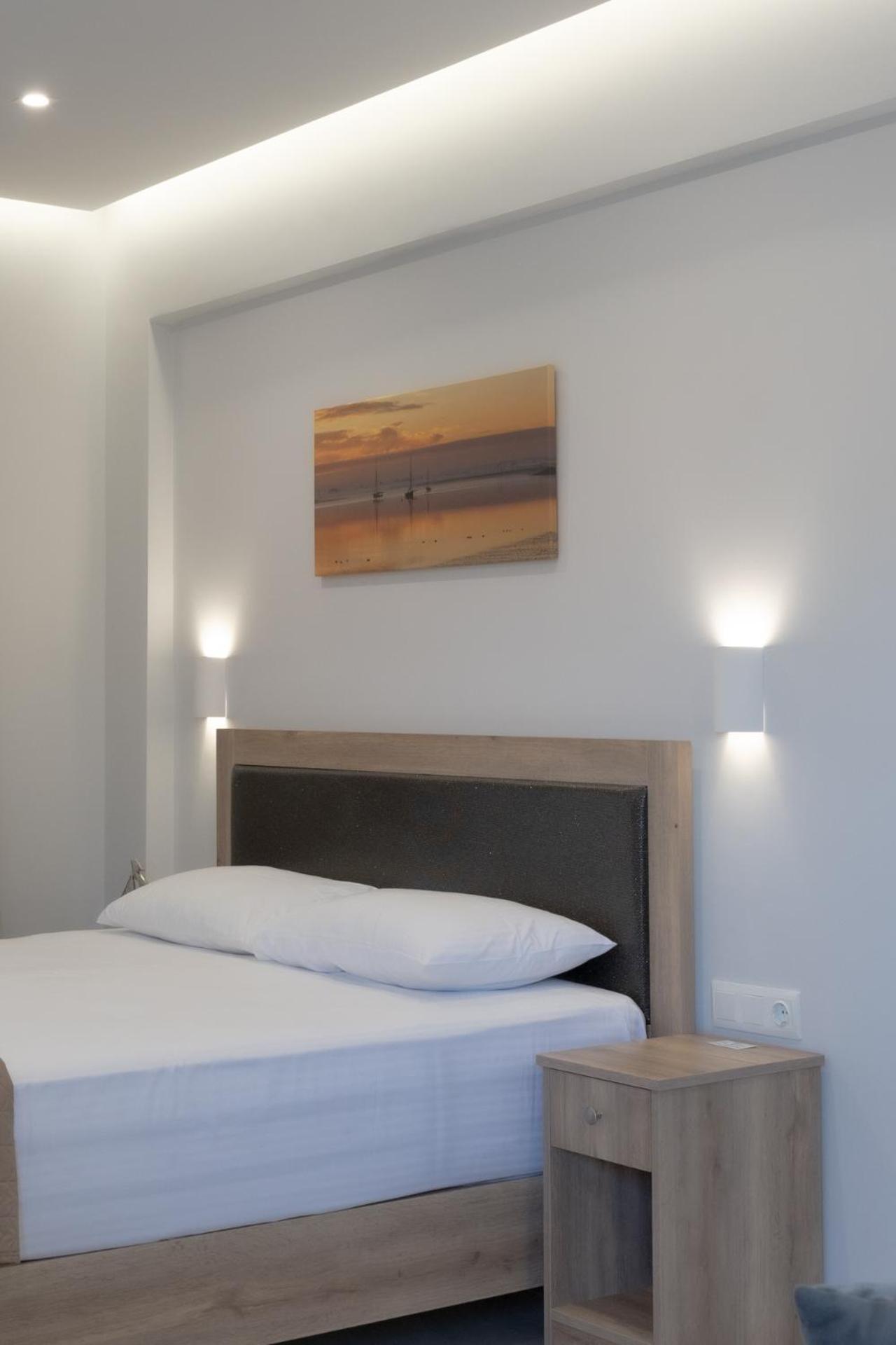 Sunshine Rooms And Suites Vrasná المظهر الخارجي الصورة