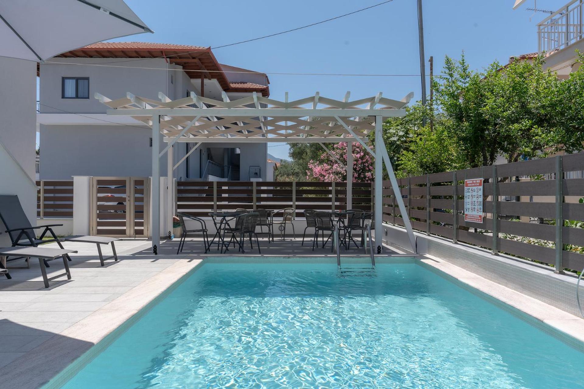 Sunshine Rooms And Suites Vrasná المظهر الخارجي الصورة